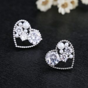 Korean Silver Plated Imitation Pearl CZ Heart Earrings -653