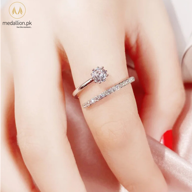 Luxury White Gold Plated Simple & Elegant Cubic Zirconia Ring