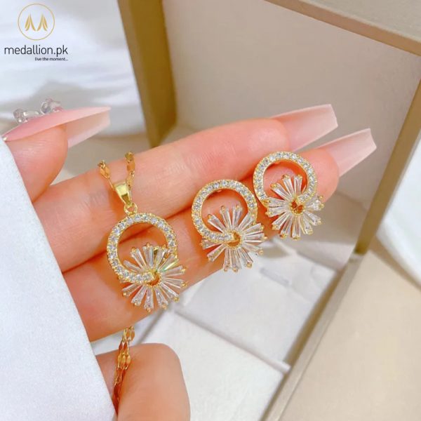 Stainless Steel Gold Plated Flower Shape Jewelry Set