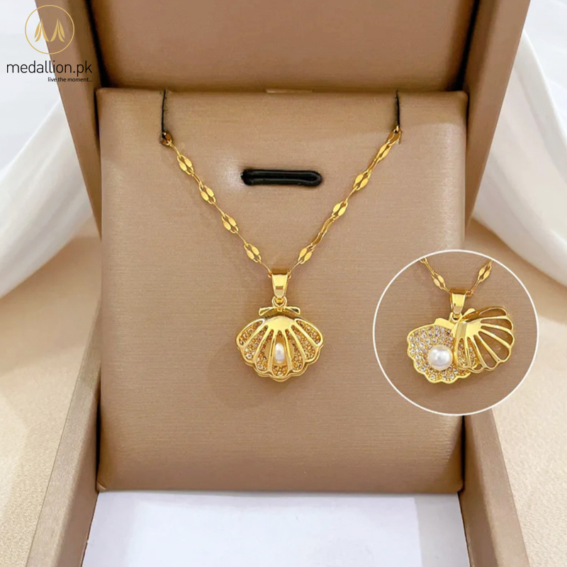 Stainless Steel Gold Plated Sea Shell Imitation Pearl Necklace