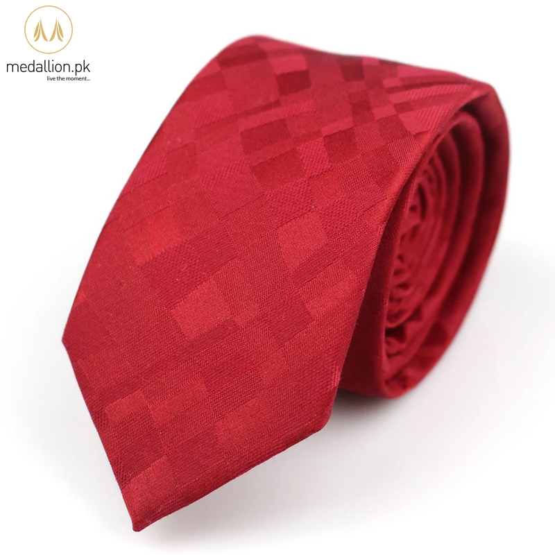 100% Polyester Red Plaid Slim Tie For Men