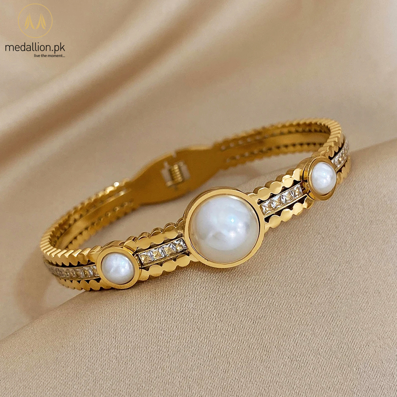Italian Stainless Steel Gold Plated Pearl Cuff Bracelet/Bangle