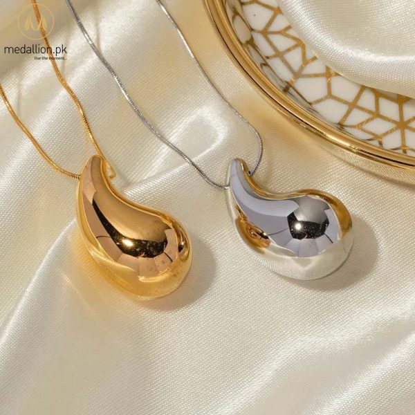 Vintage Yellow/white Gold Plated Dome Water Drop Necklace