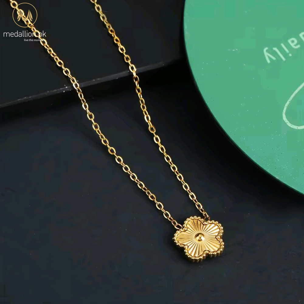 Stainless Steel 18K Gold Plated Lucky Clover Jewelry Set