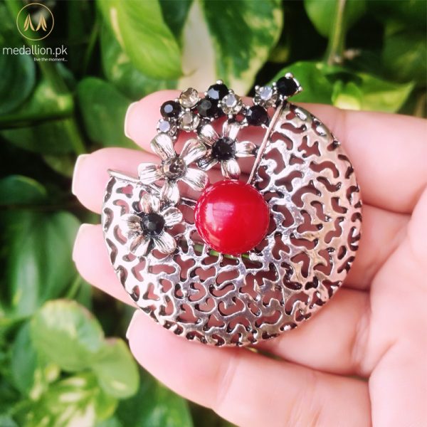 Trendy Black and White Rhinestones Brooch