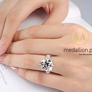 White Gold Plated Big Diamond Shine Zircon Ring