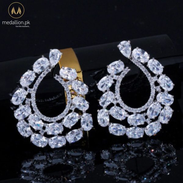 Luxury White Gold Plated Tear Drop Cubic Zirconia Earrings Luxury White Gold Plated Tear Drop Cubic Zirconia Earrings