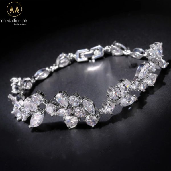 Luxury White Gold Plated Flower Cubic Zirconia Bracelet