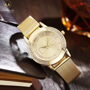 Quartz Movement Gold Steel Strap D & G Dupe Watch