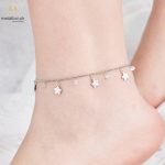Stainless Steel Silver Flowers and Zircons Anklet