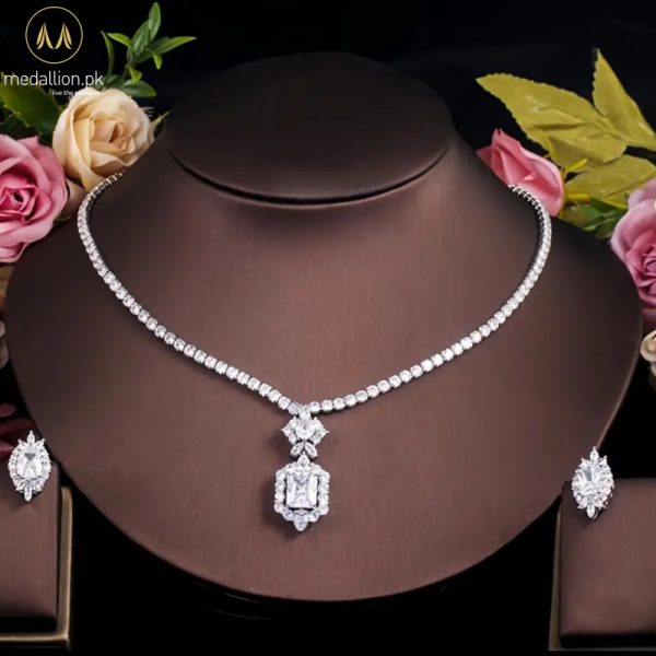 Luxury White Gold Plated Big Zircons Jewelry Set Luxury White Gold Plated Big Zircons Jewelry Set